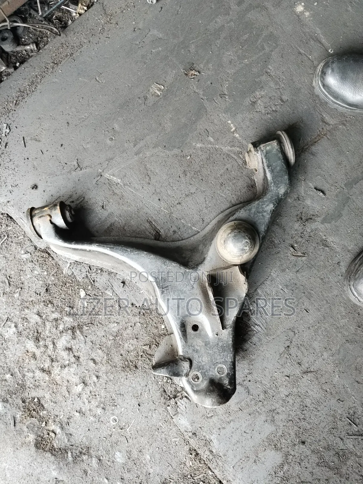 Lower Arm V73-98