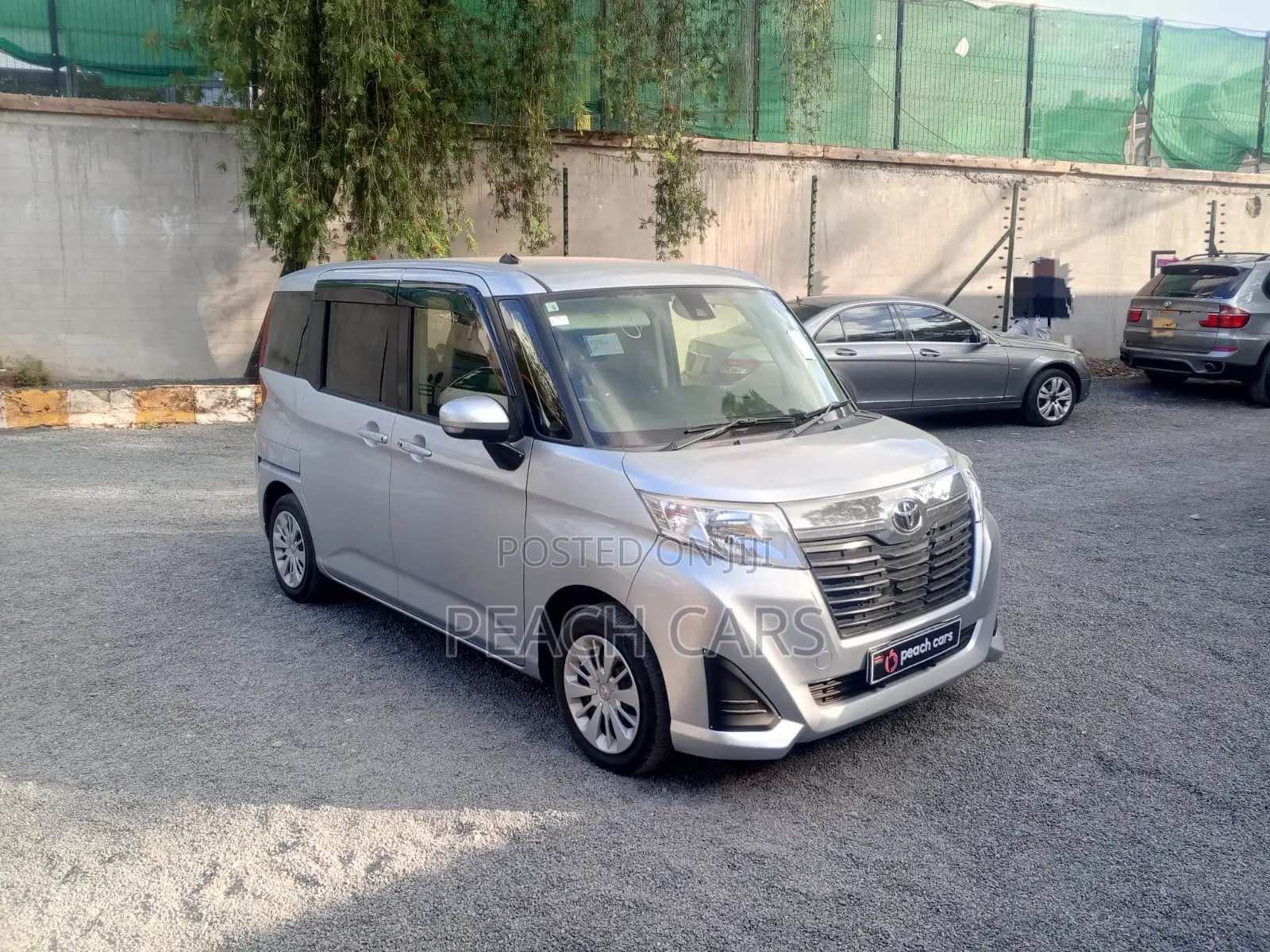 Toyota Roomy 2018 Silver
