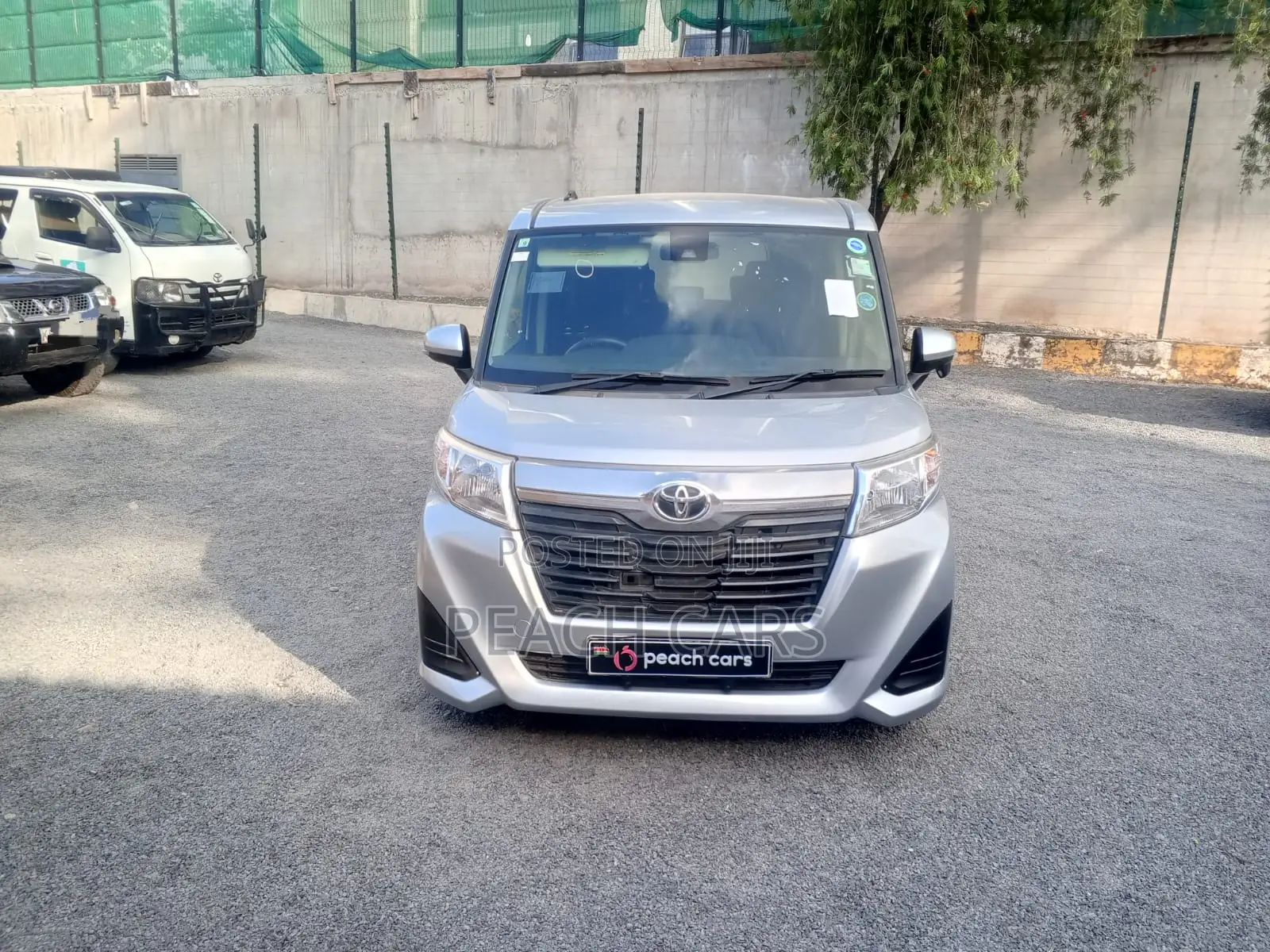 Toyota Roomy 2018 Silver