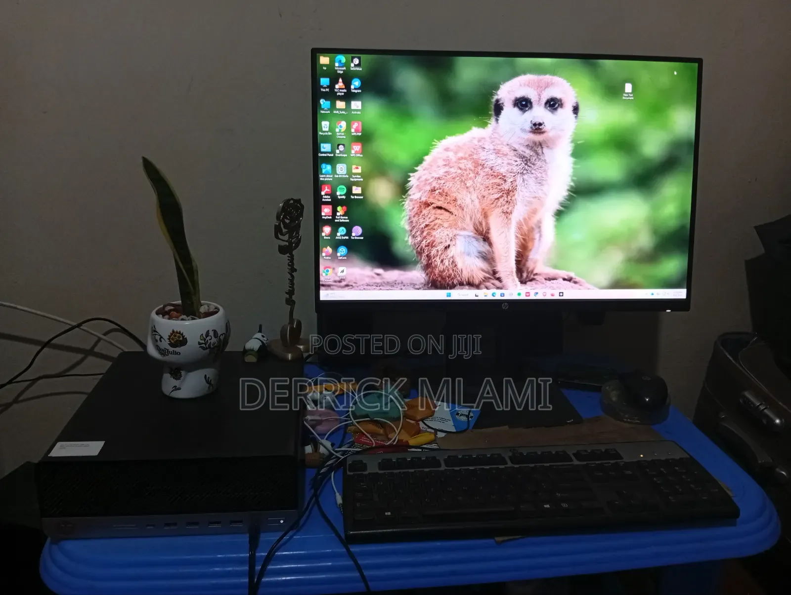 Desktop Computer HP EliteDesk 705 16GB AMD Ryzen 5 SSD 256GB