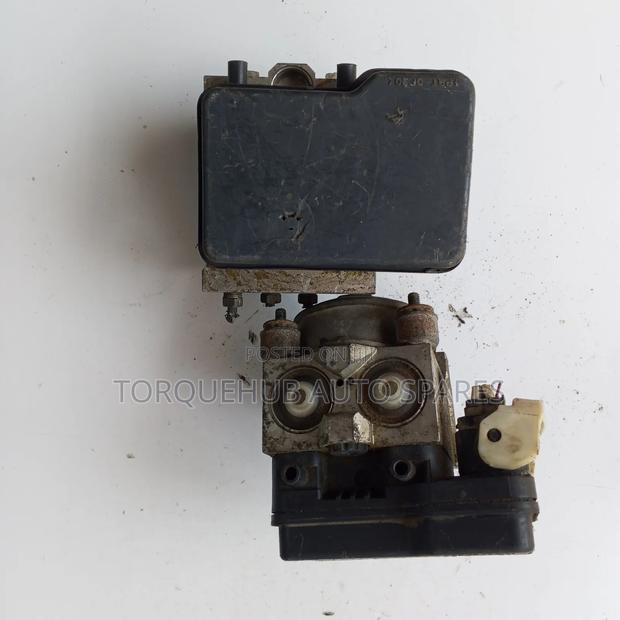 Toyota Hiace 2007 Abs Module (6h) - thumbnail 3