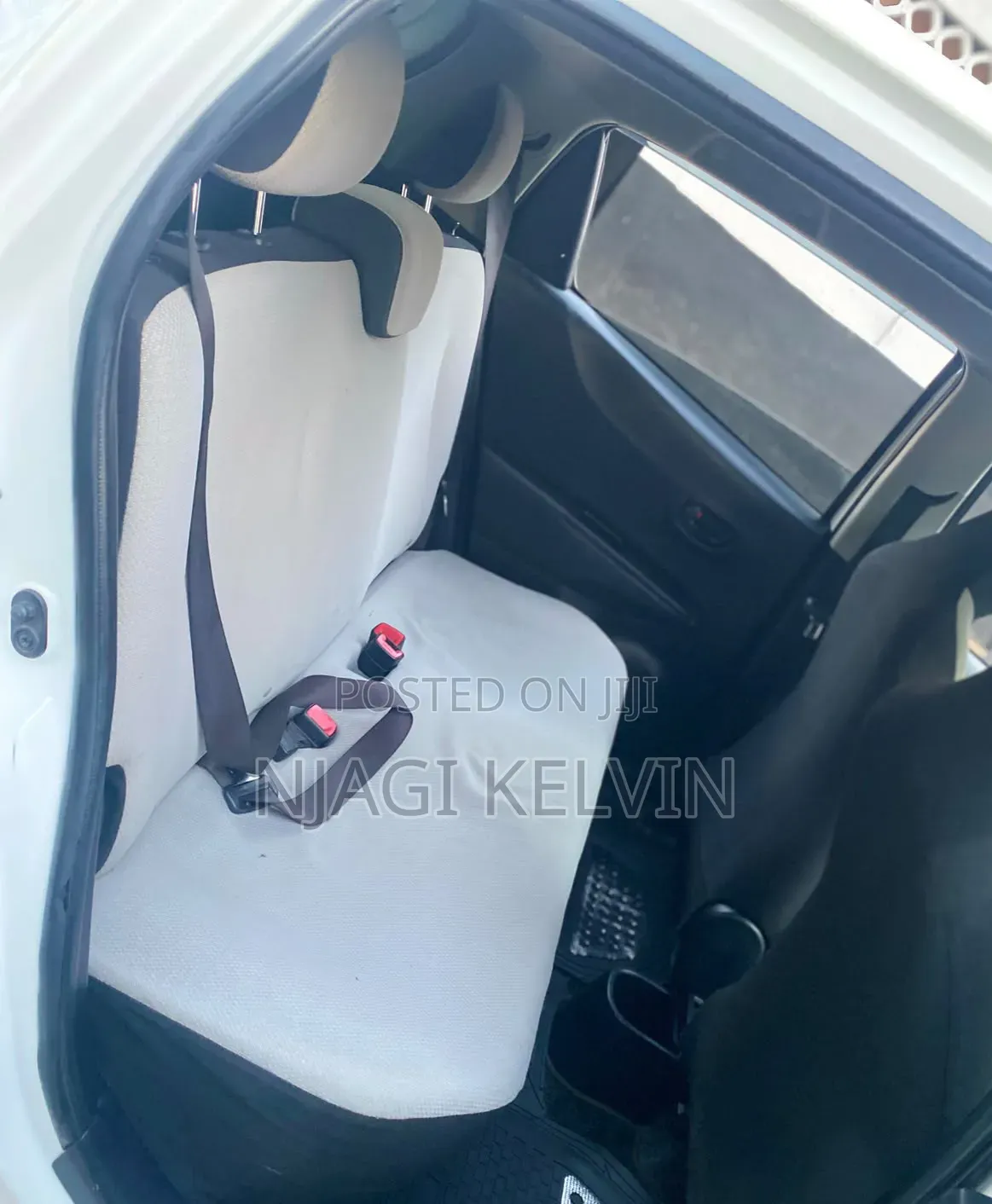 Toyota Vitz 2013 White