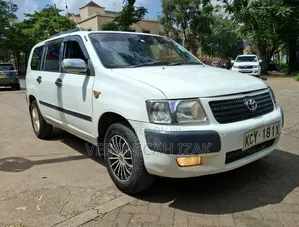 Toyota Succeed SV Premium 2014 White