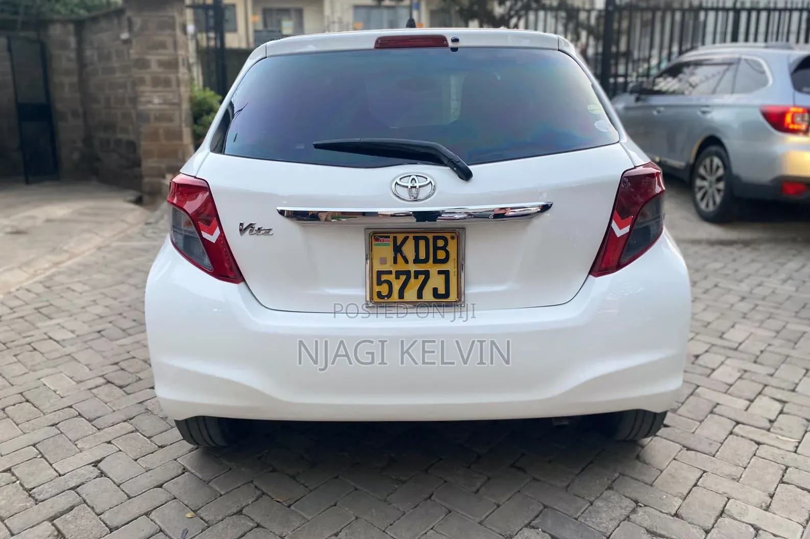 Toyota Vitz 2013 White