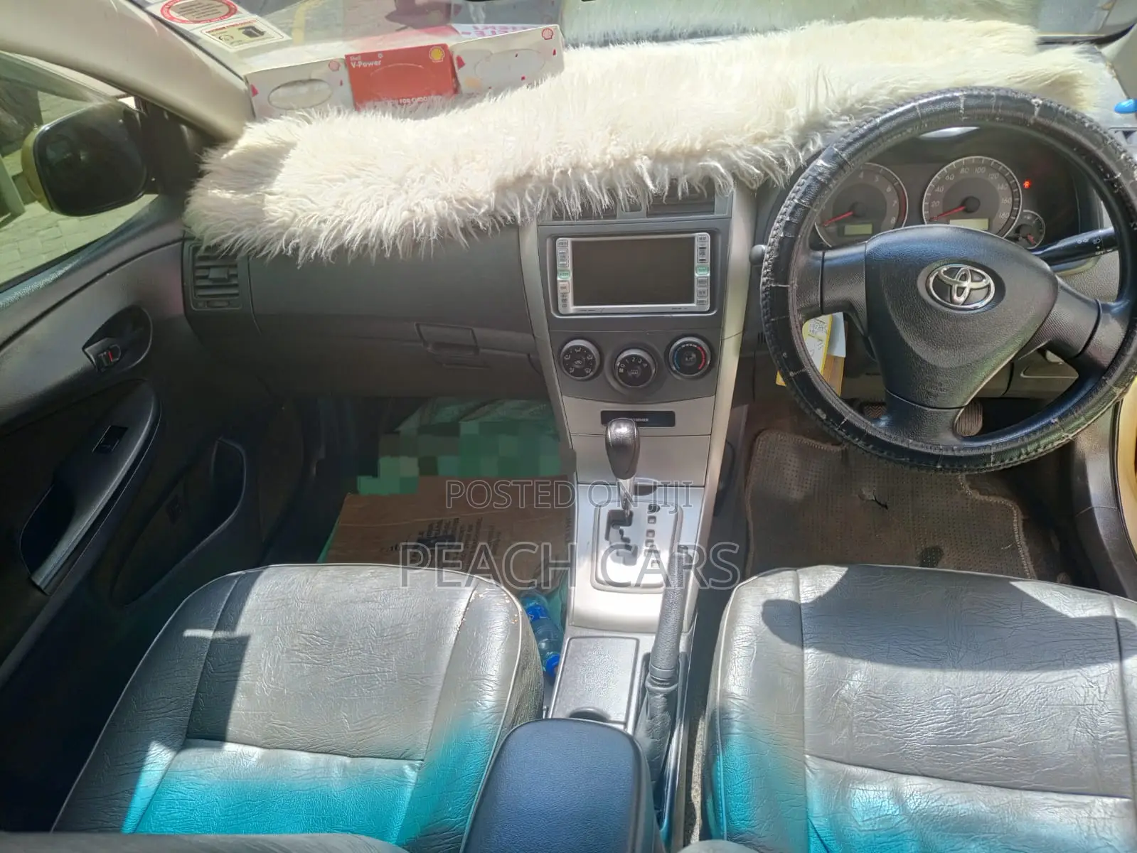Toyota Corolla Fielder 2011 Gold