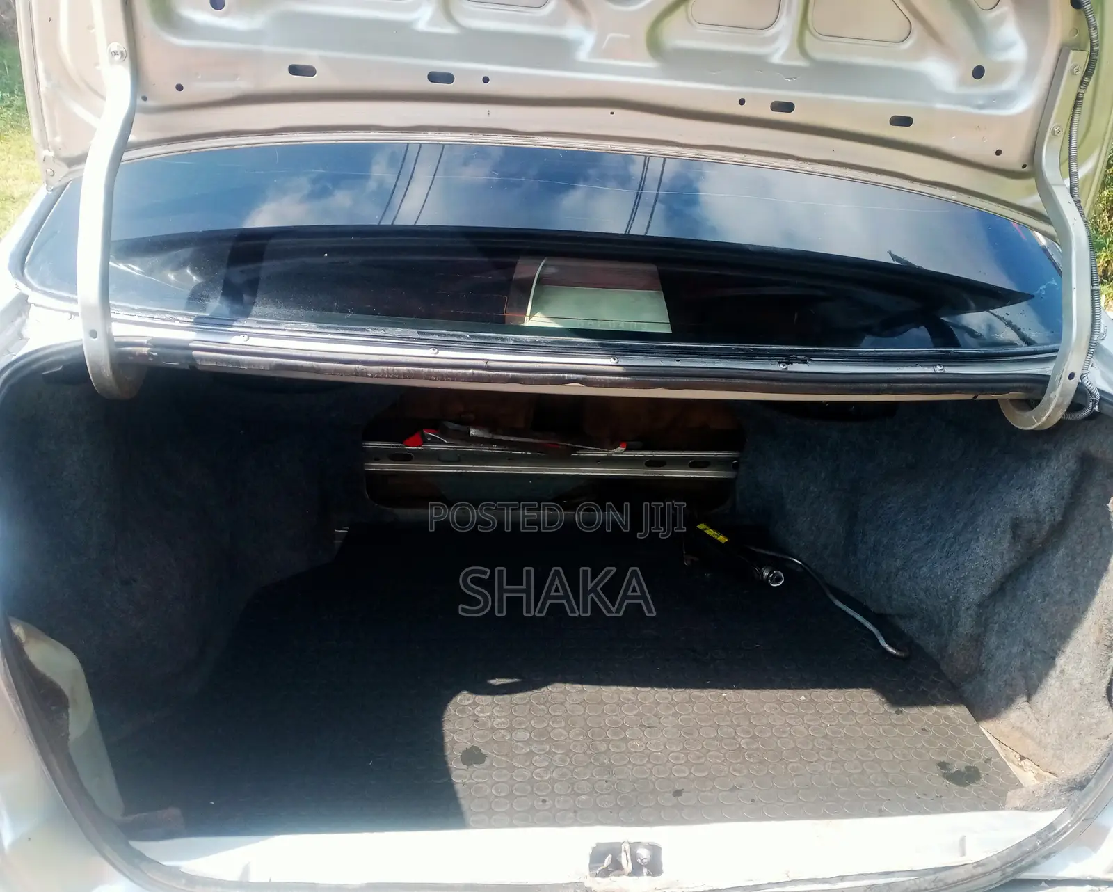 Nissan Sunny 1997 Silver