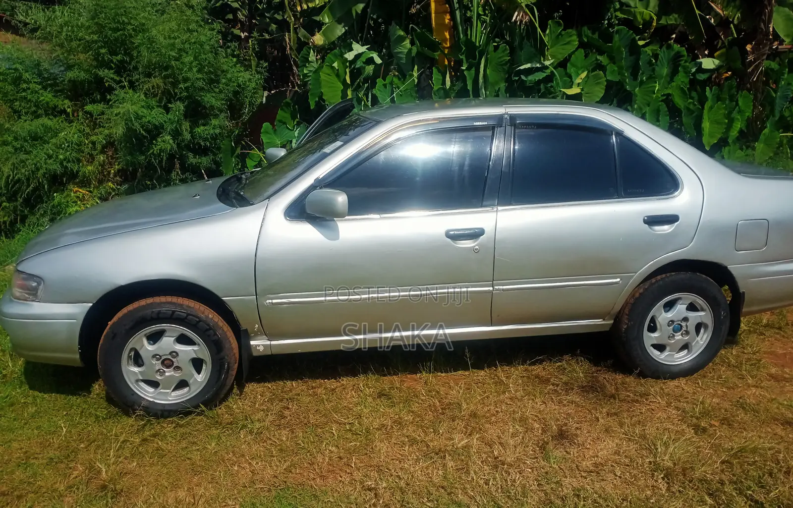 Nissan Sunny 1997 Silver