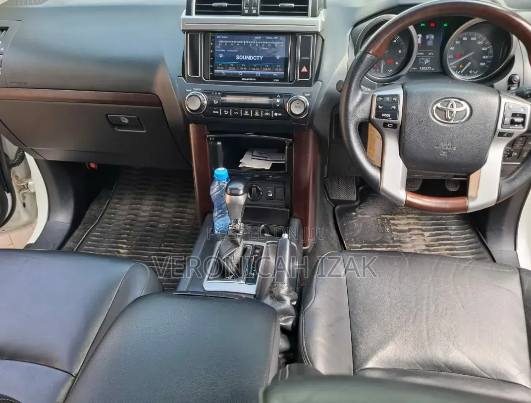 Toyota Land Cruiser Prado 2015 White