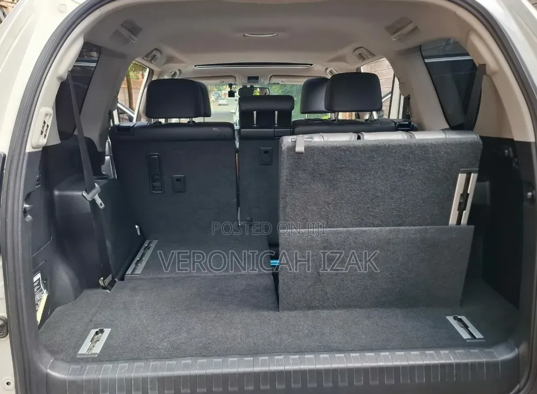 Toyota Land Cruiser Prado 2015 White