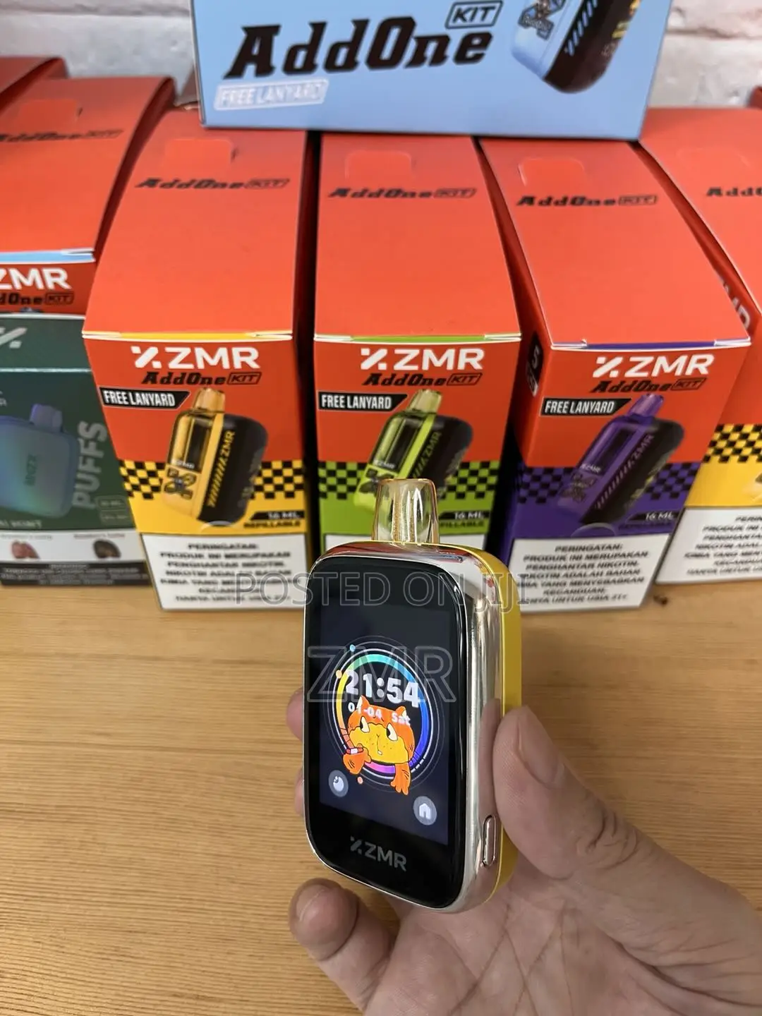 ZMR-30000puffs Pineapple Ice, 2.4" Ips Display, Adjustable Watts14-22w
