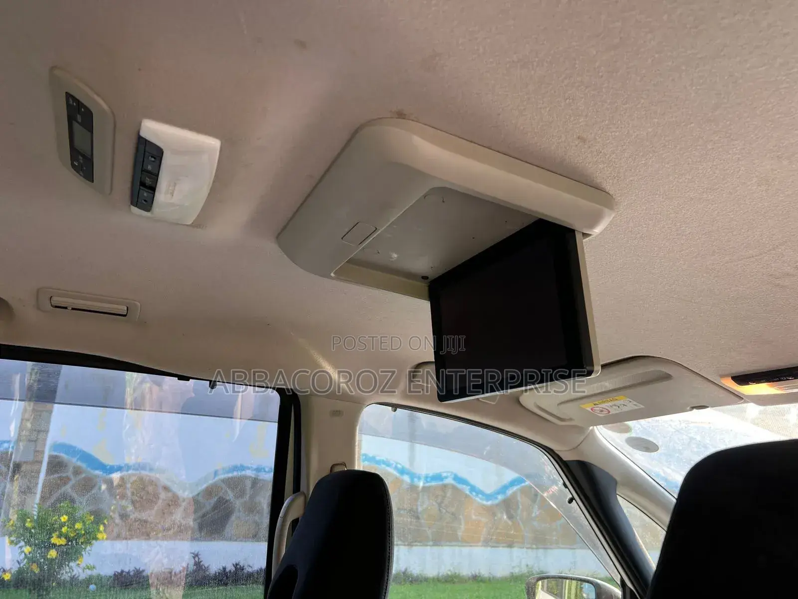 Nissan Serena 2018