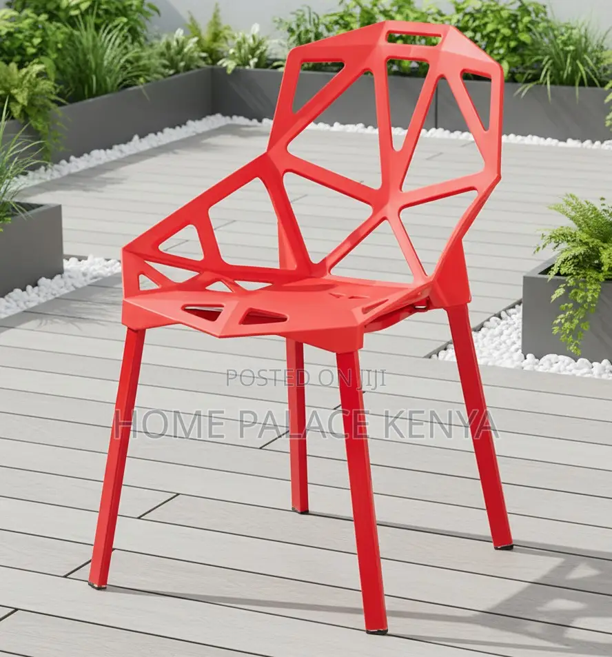 Plastic Chair: Multi Purpose Plastic Chaise Chair for Household Use