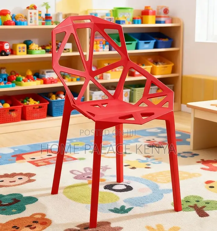 Plastic Chair: Multi Purpose Plastic Chaise Chair for Household Use