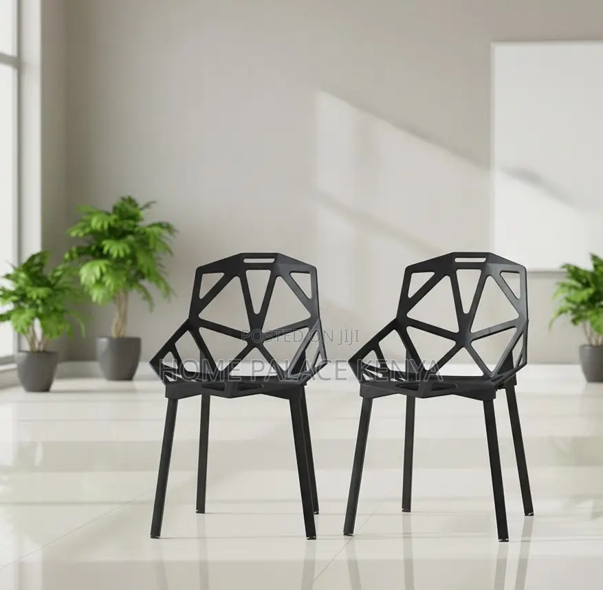 Plastic Chair: Multi Purpose Plastic Chaise Chair for Household Use