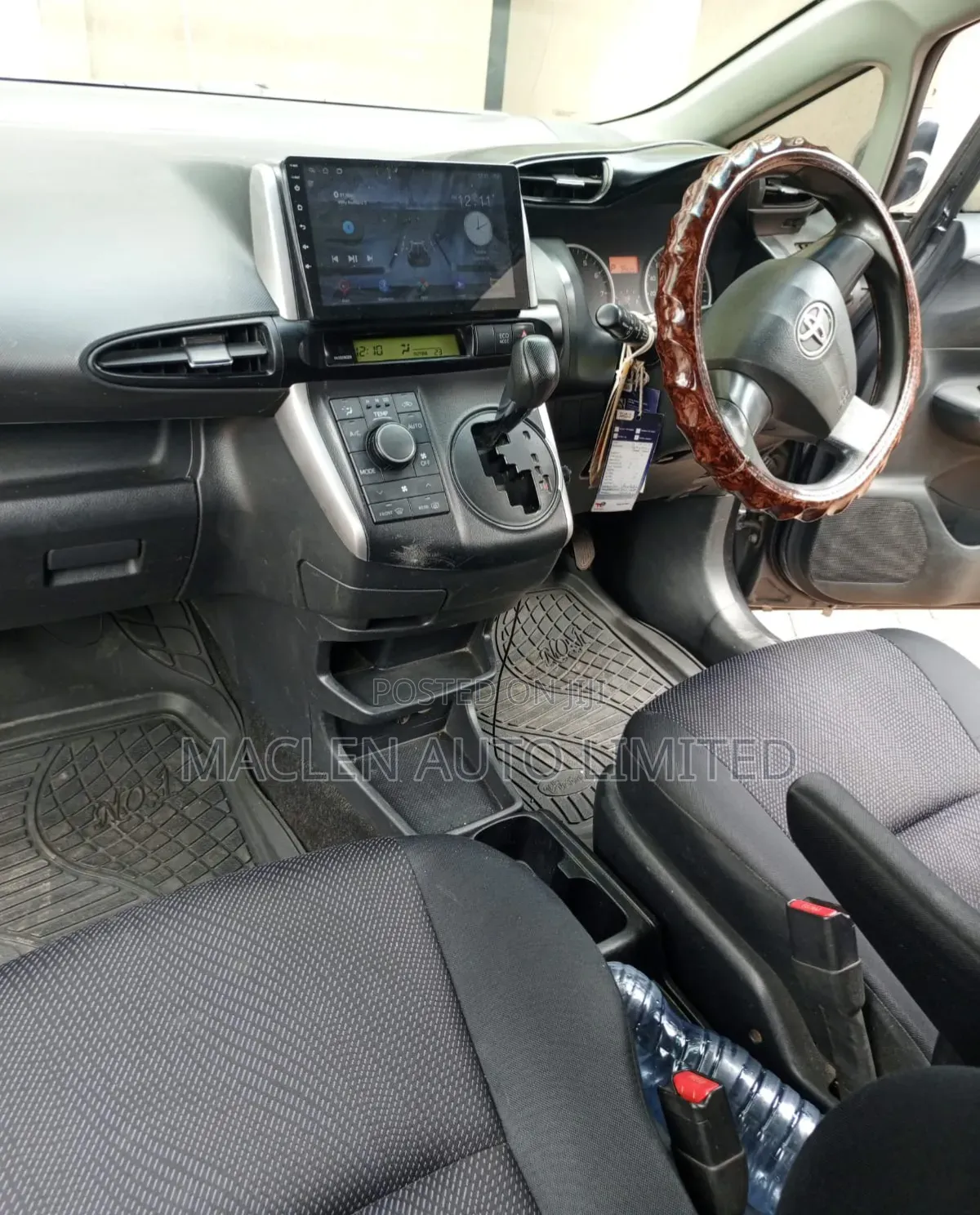 Toyota Wish 2012 Gray