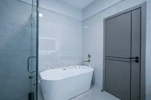 Premium Furnished 5br Apartment at Royal Oaks Residency