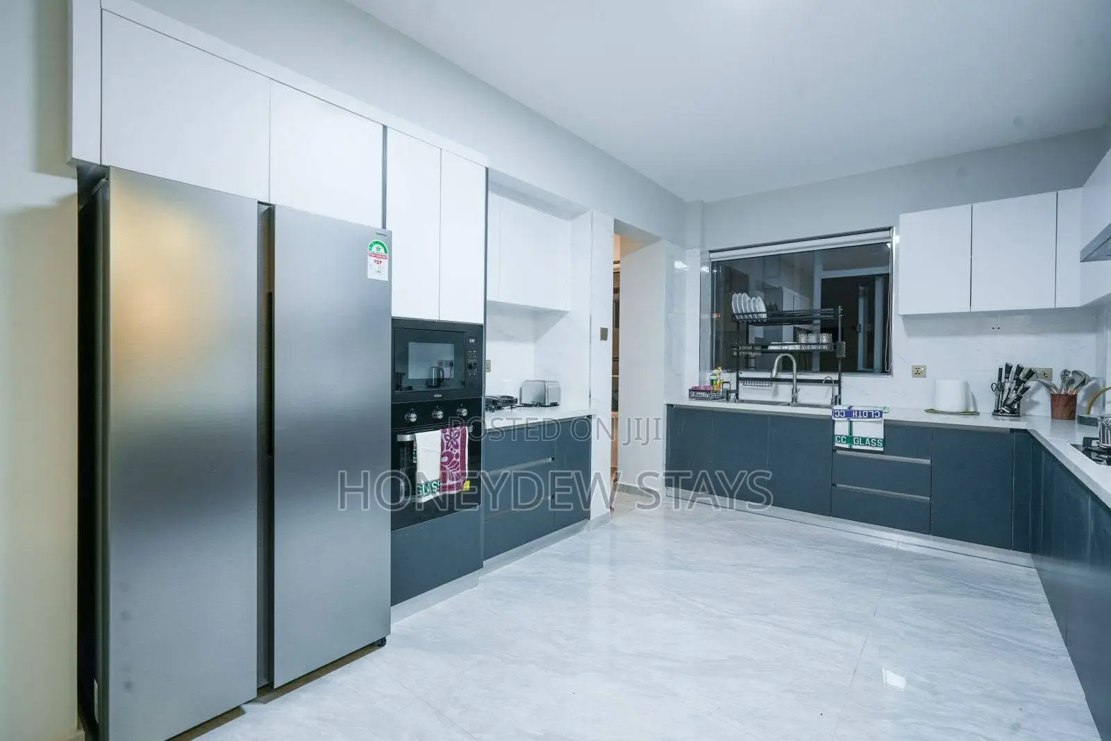 Premium Furnished 5br Apartment at Royal Oaks Residency