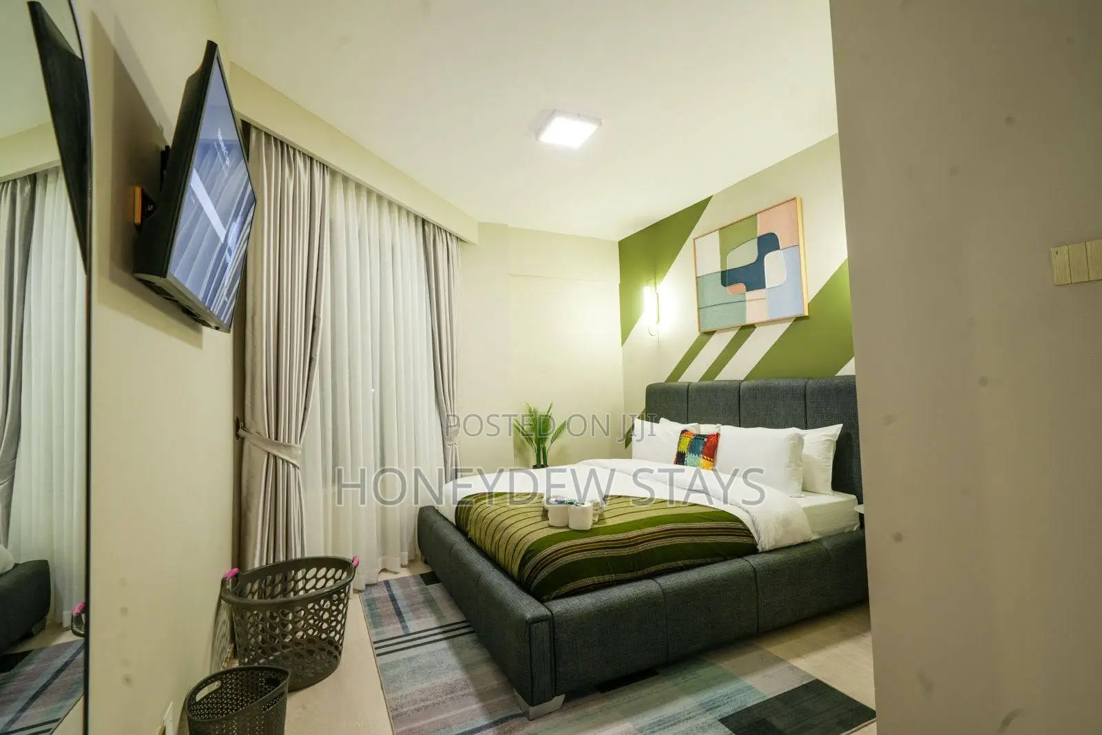 Premium Furnished 5br Apartment at Royal Oaks Residency