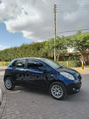 Toyota Vitz 2005 Blue