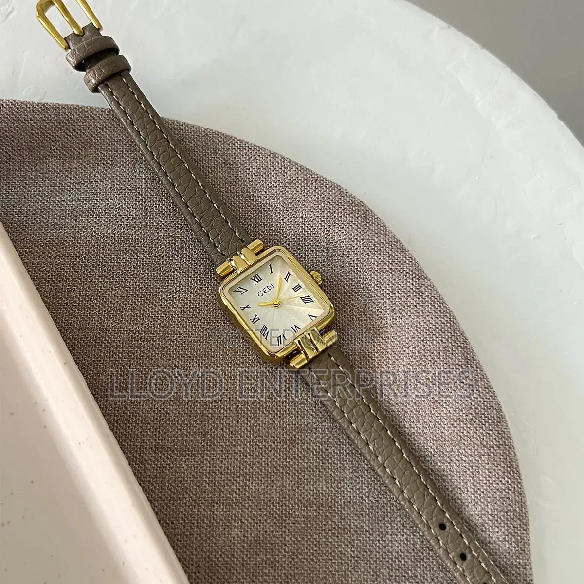 New Gedi Vintage Ladies Watch 
