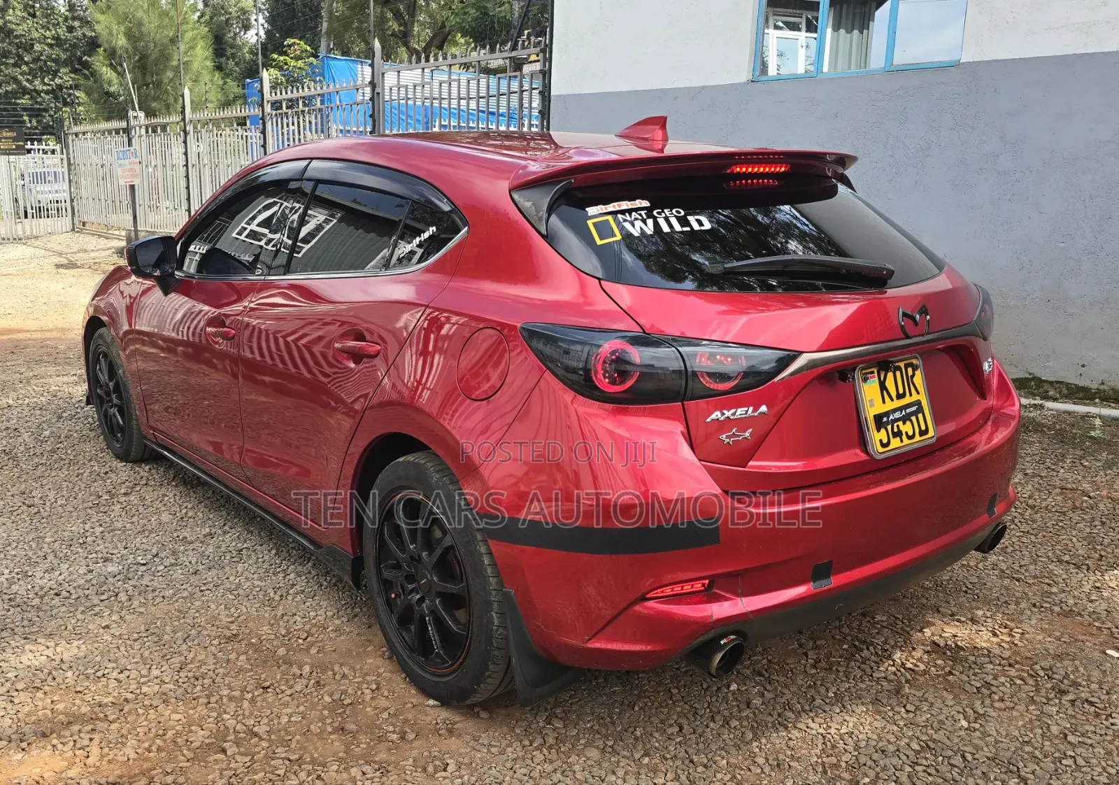 Mazda Axela 2017 Red
