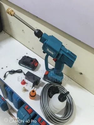 Makita 88v Cordless High Pressure Car Washer With Battery Charger