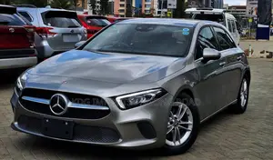 Mercedes-Benz A-Class 2019 Silver