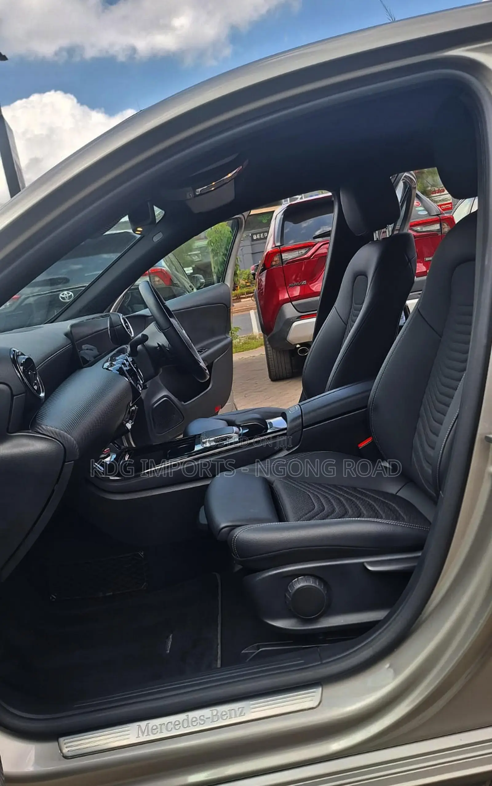 Mercedes-Benz A-Class 2019 Silver