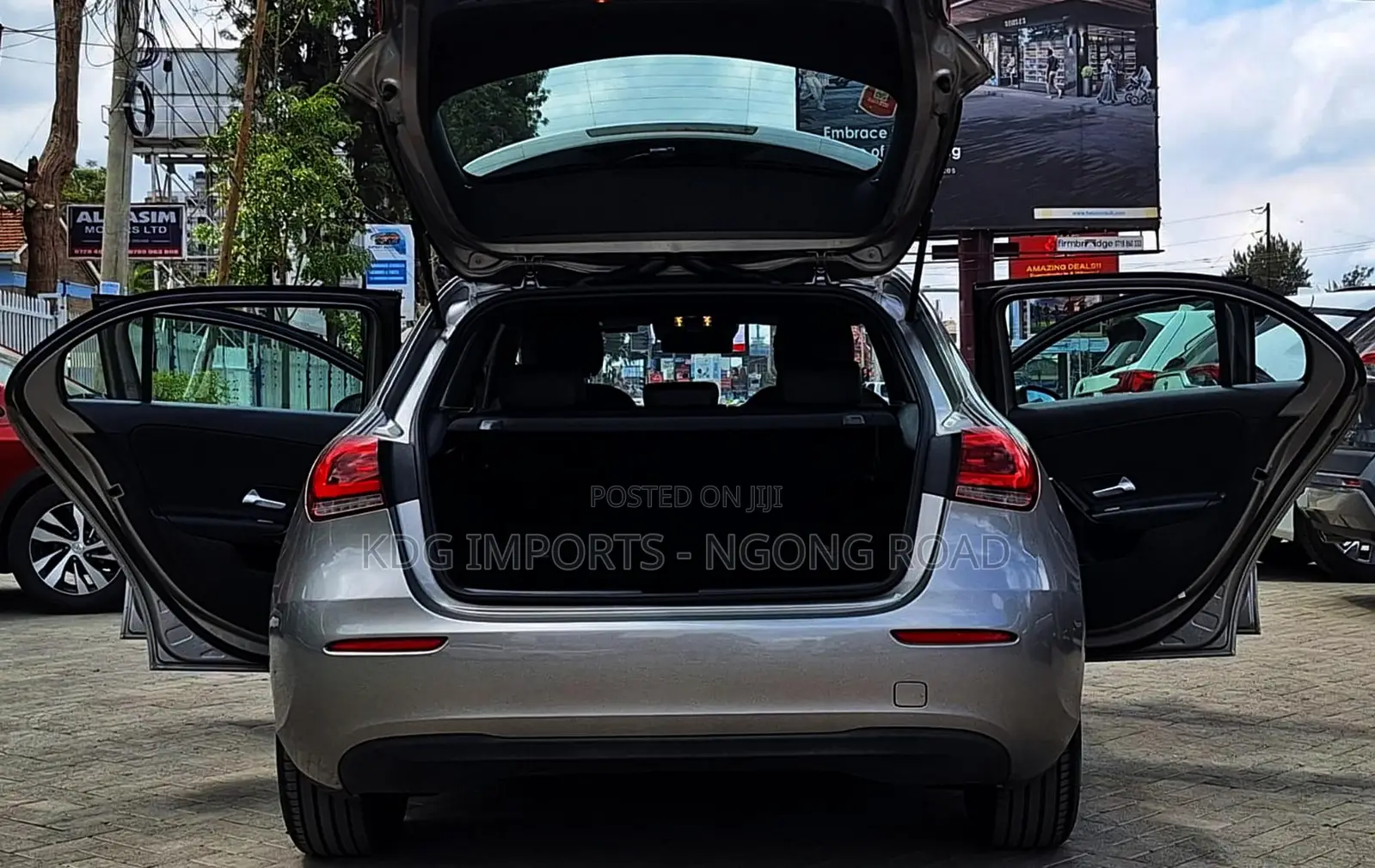 Mercedes-Benz A-Class 2019 Silver
