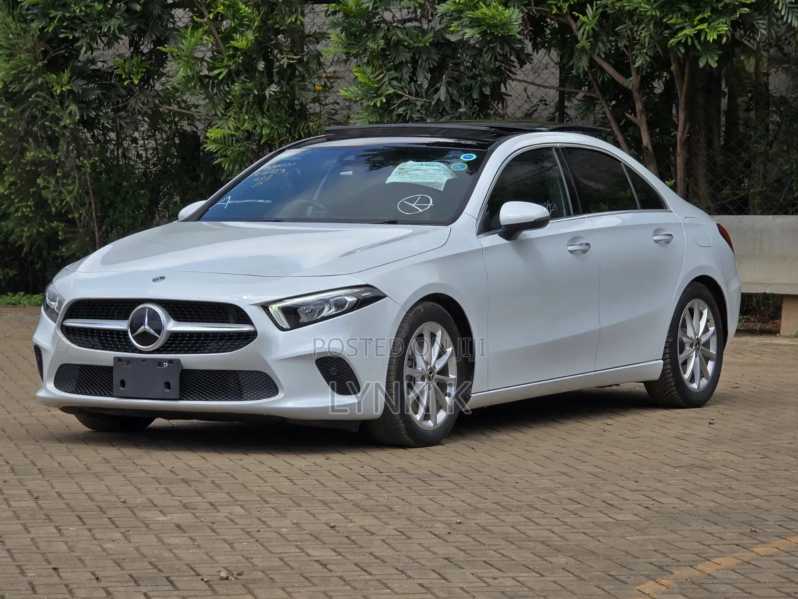 Mercedes-Benz A-Class 2019 White