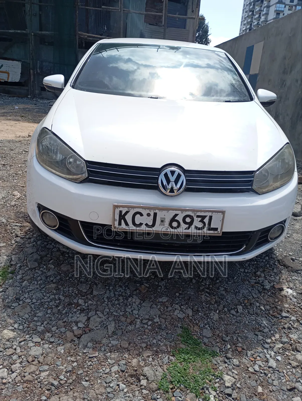 Volkswagen Golf 2010 White