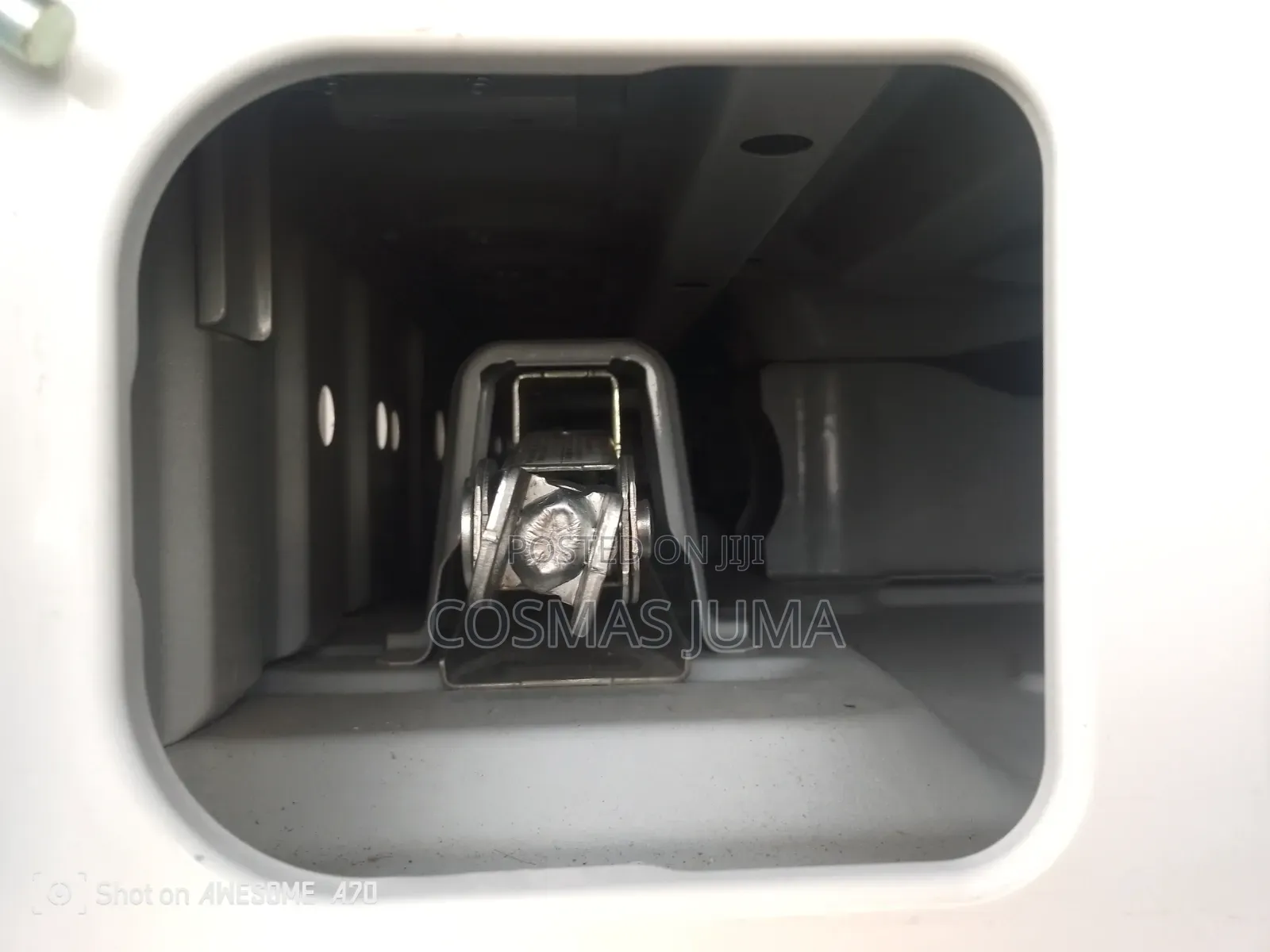Suzuki EV 2019 White