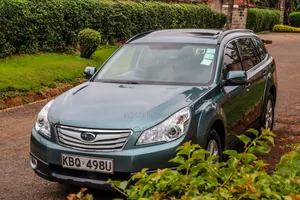 Subaru Outback 2011 Green