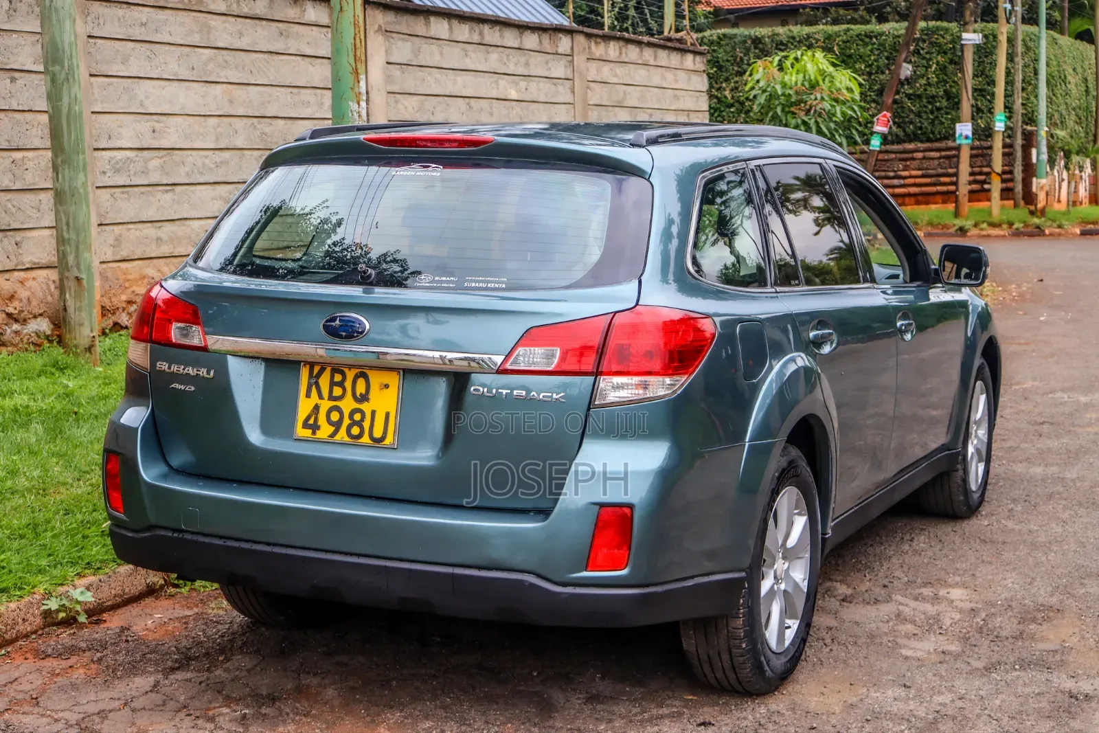 Subaru Outback 2011 Green