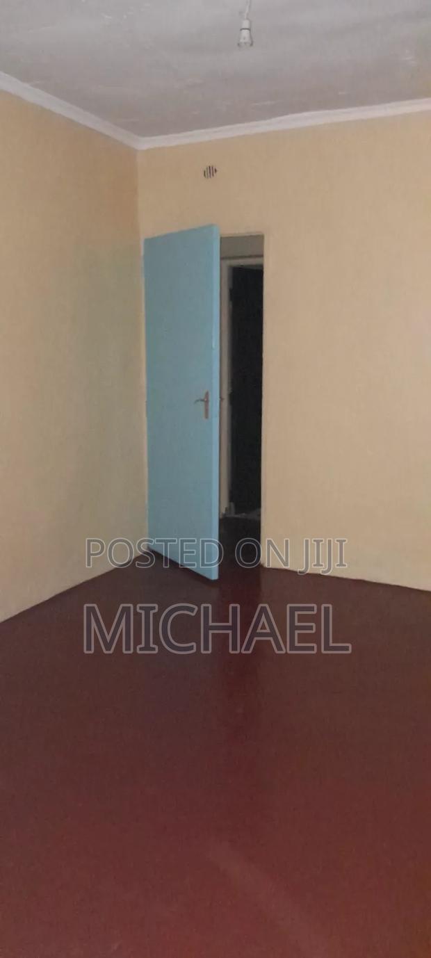 Mini Flat in Aberdare, Wangige for rent