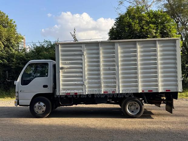 NKR Isuzu for Sale - thumbnail 6