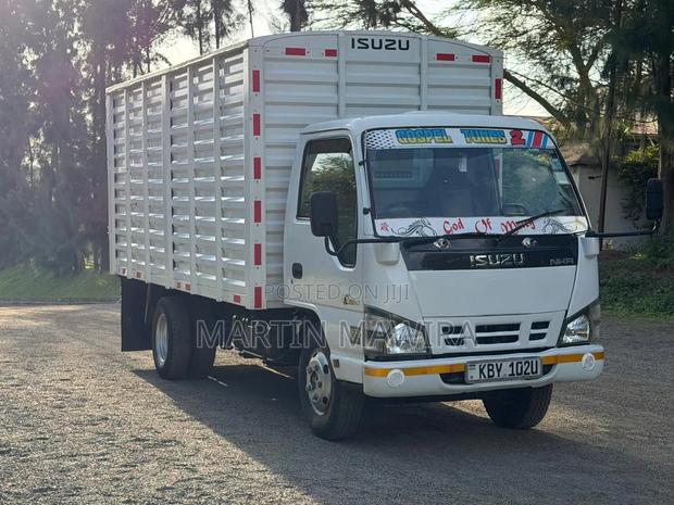 NKR Isuzu for Sale