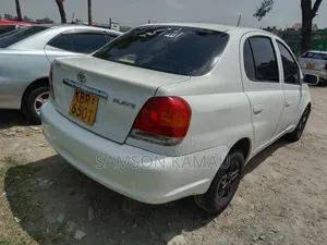 Toyota Corolla 2005 White