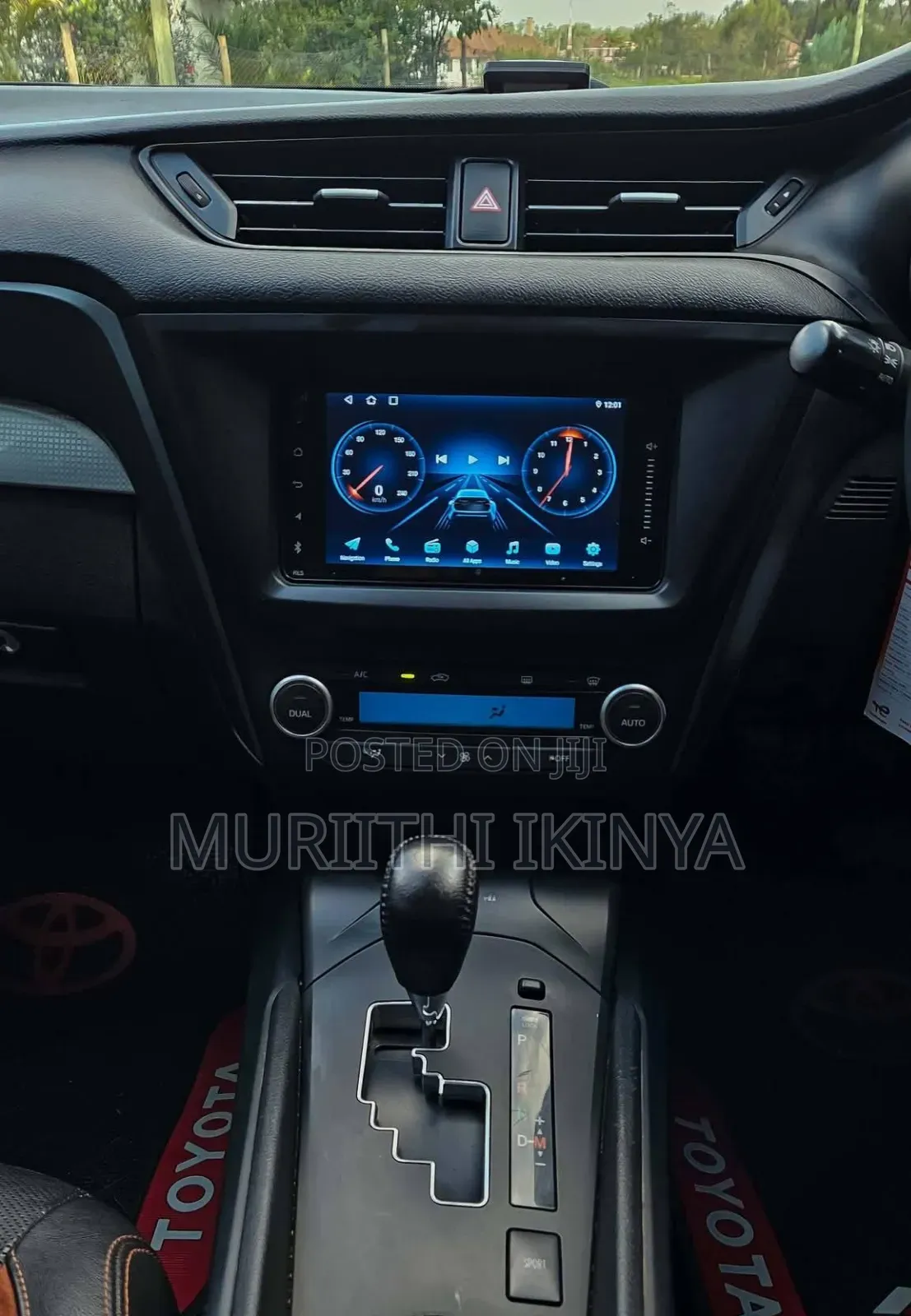 Toyota Avensis 2016 Black