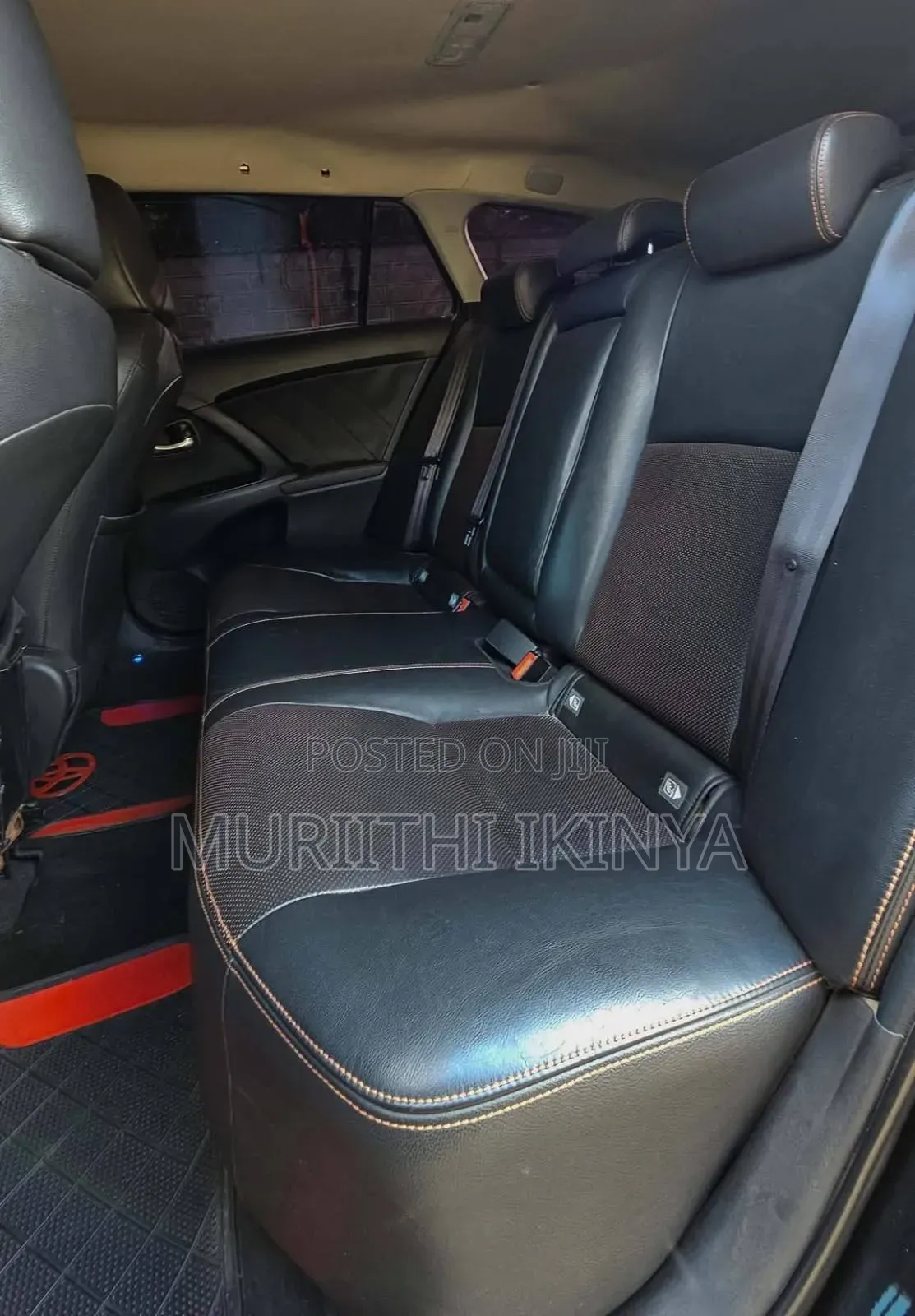 Toyota Avensis 2016 Black