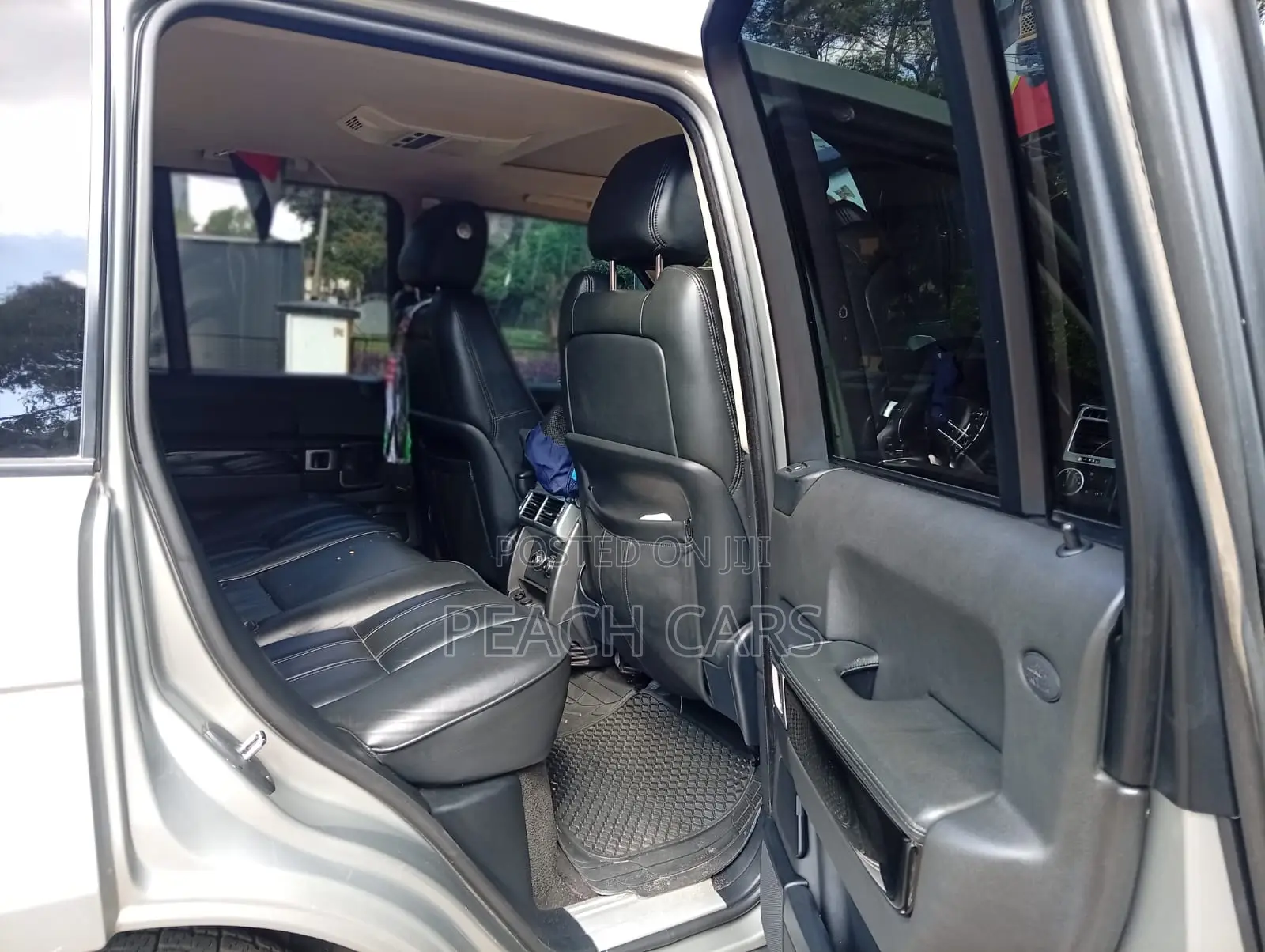 Land Rover Range Rover 2009 Silver