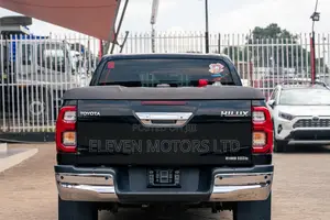 Toyota Hilux 2020 Black