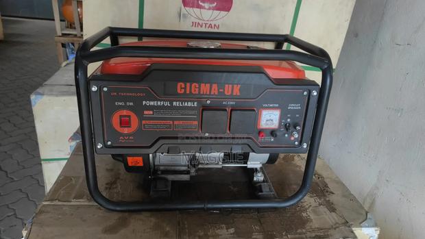 (Rope Start) Available Gasoline Generator - main view