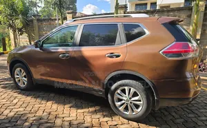 Nissan X-Trail 2015 Brown