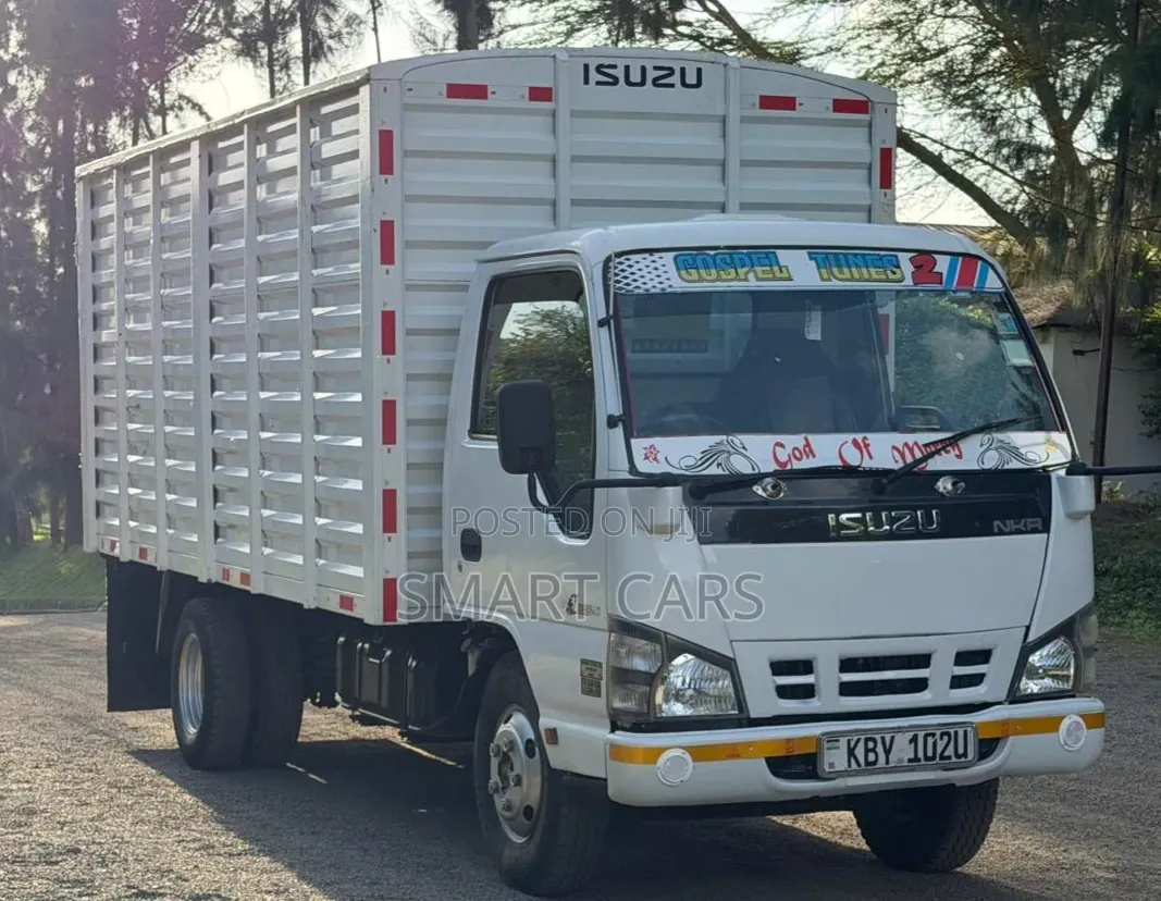 Isuzu NKR Local