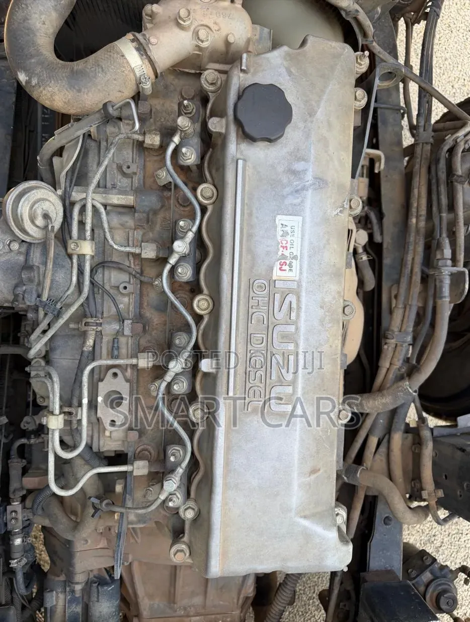 Isuzu NKR Local