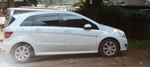 Mercedes-Benz B-Class 2009 White