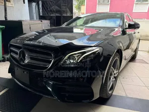 Mercedes-Benz C200 2020 Matt Black