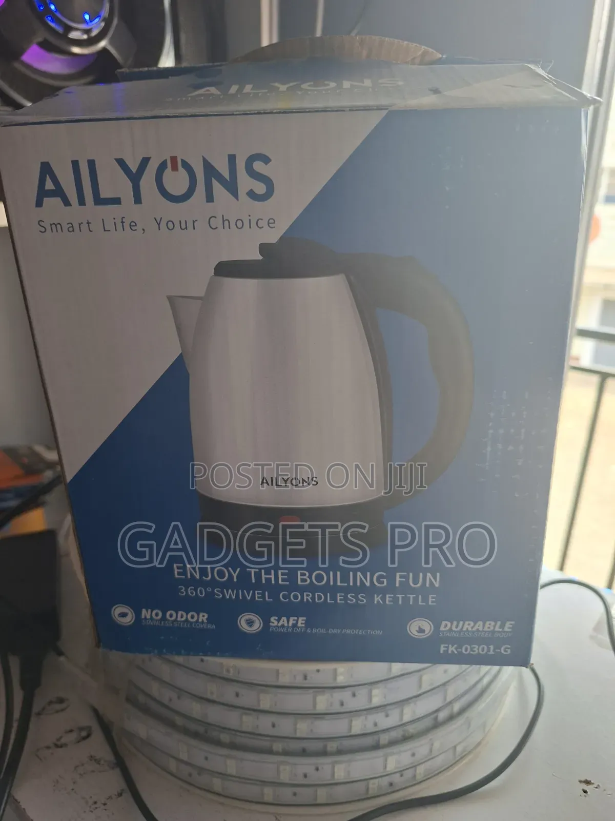 Ailyons Electric Kettle