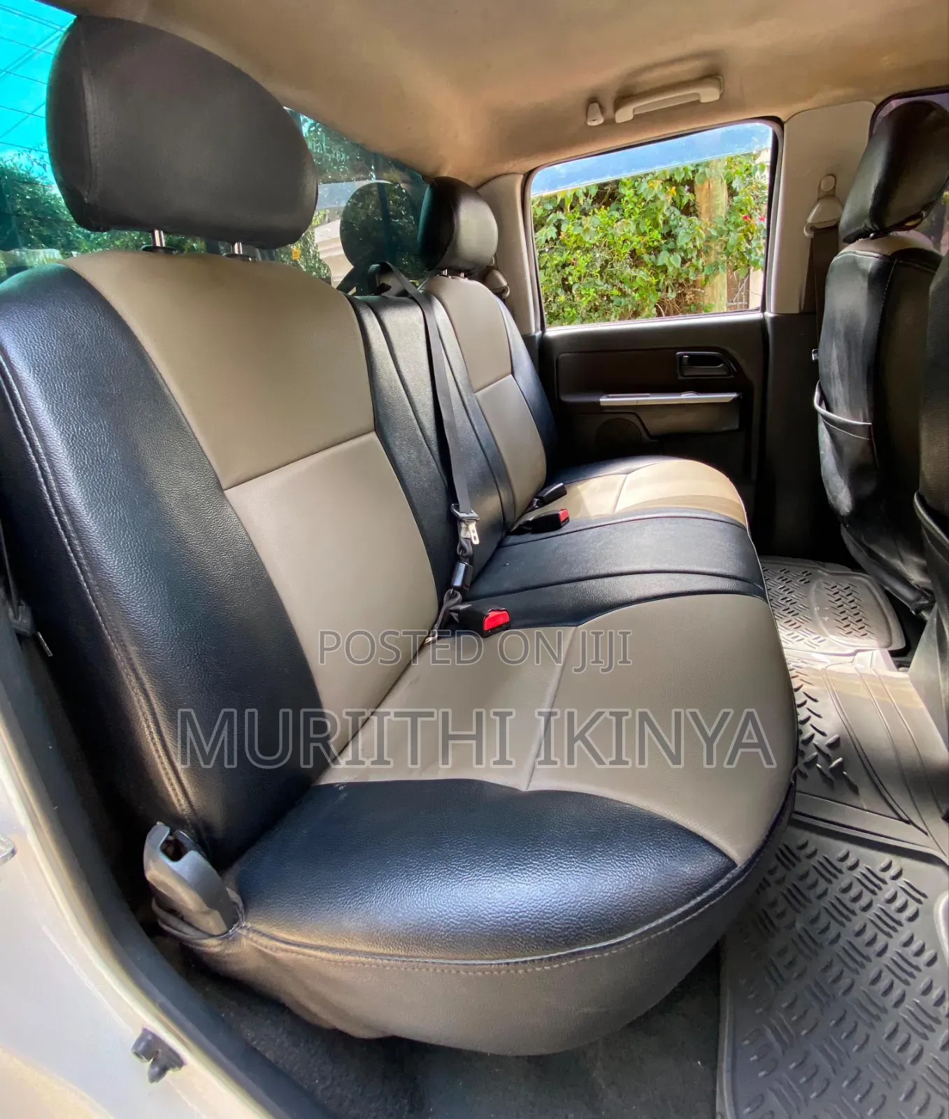 Isuzu D-MAX 2010 White
